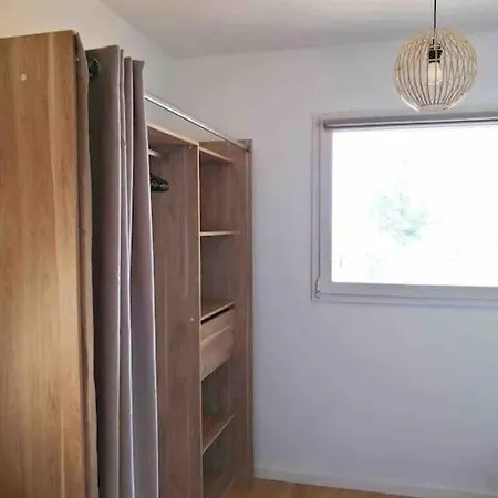 Complexe Cap Esterel Village ,vue Avec Parking *